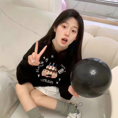 与鲨鱼游弋